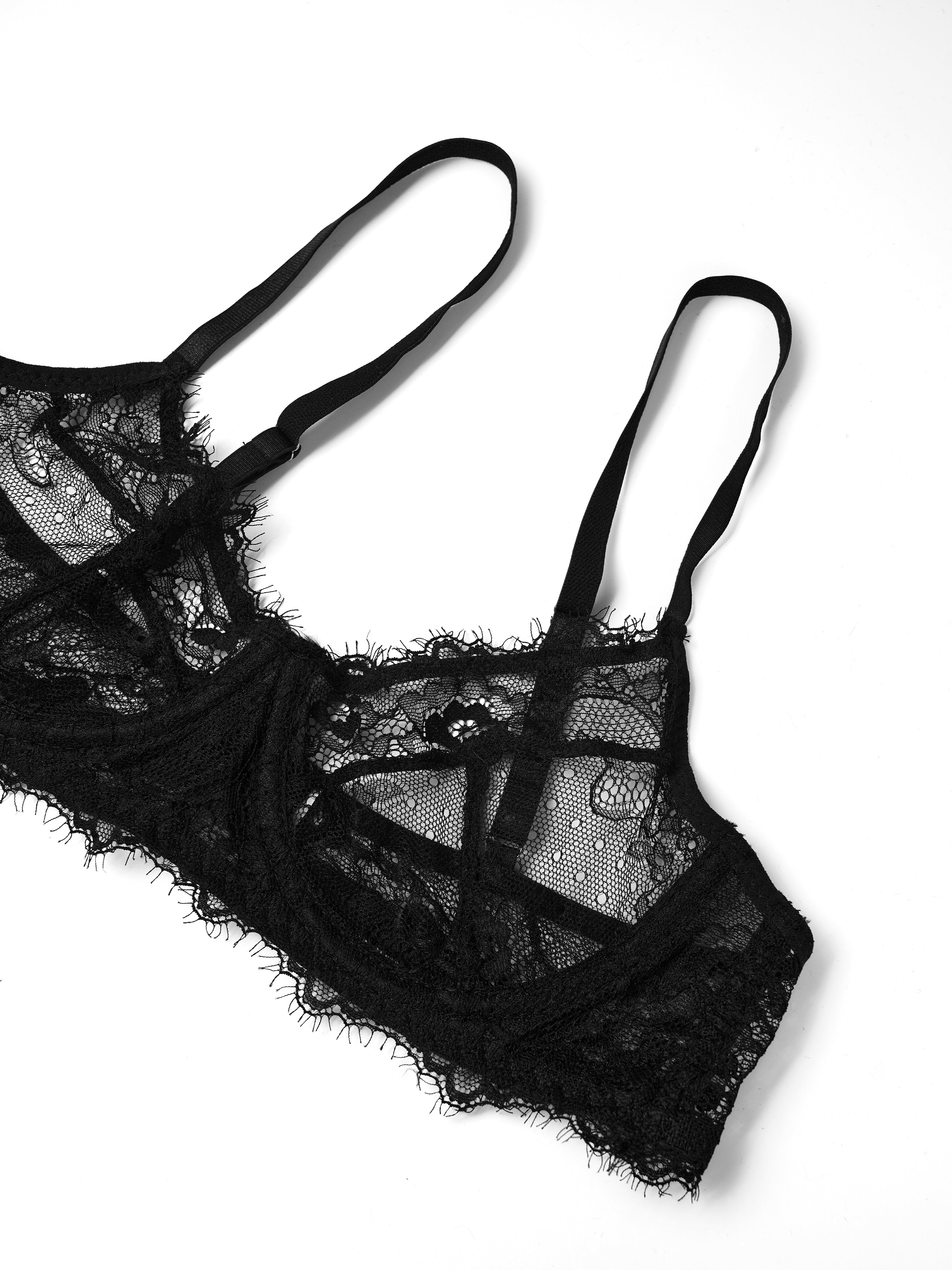 Elvora Black Lace Garter Set